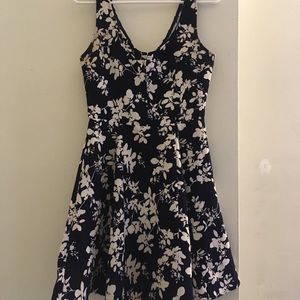 Lulu’s Dark Blue & White Floral Sleeveless Dress